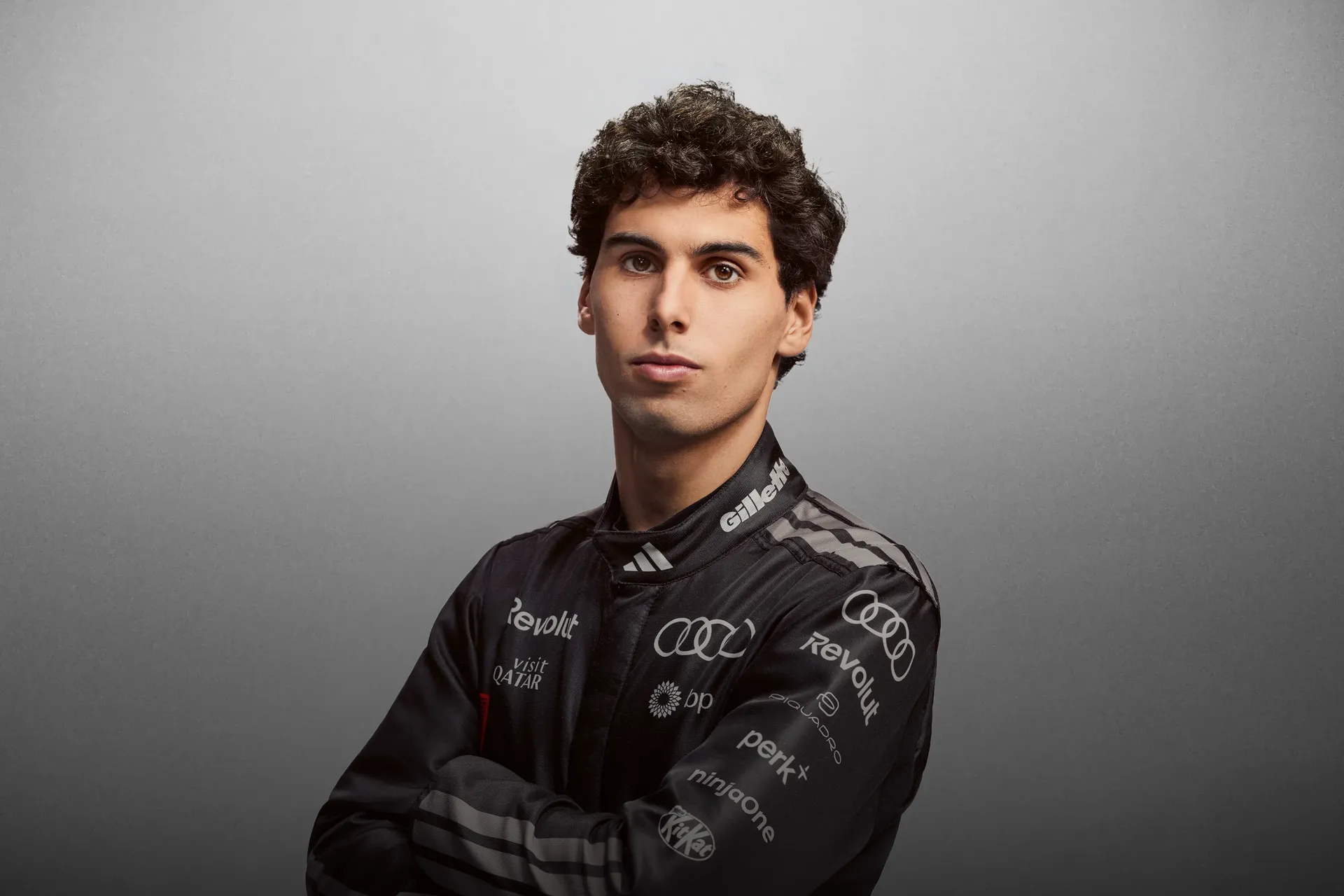 Driver Portrait Gabriel Bortoleto in Racesuit