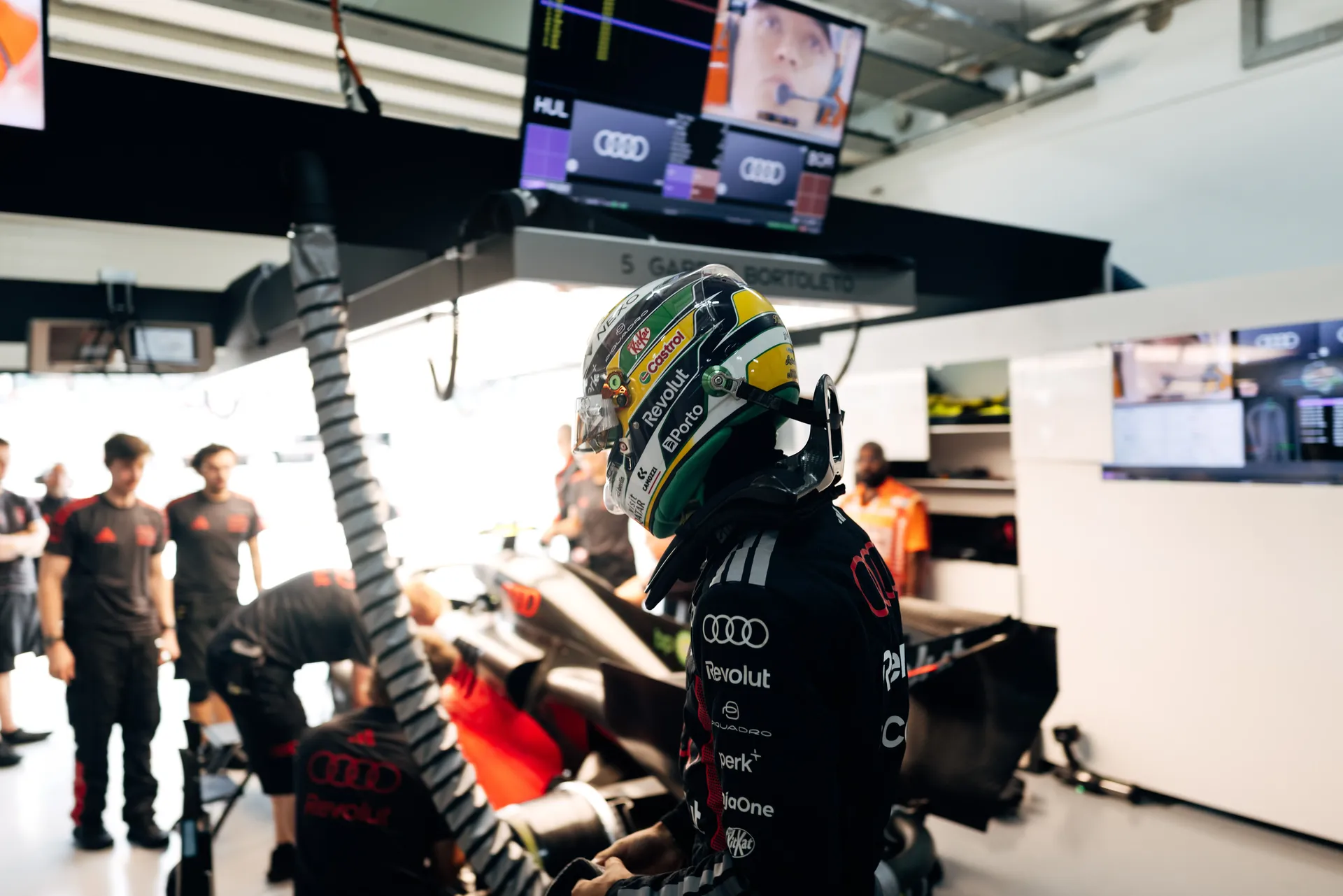 Gabriel Bortoleto driver at Audi Revolut F1® Team in the garage